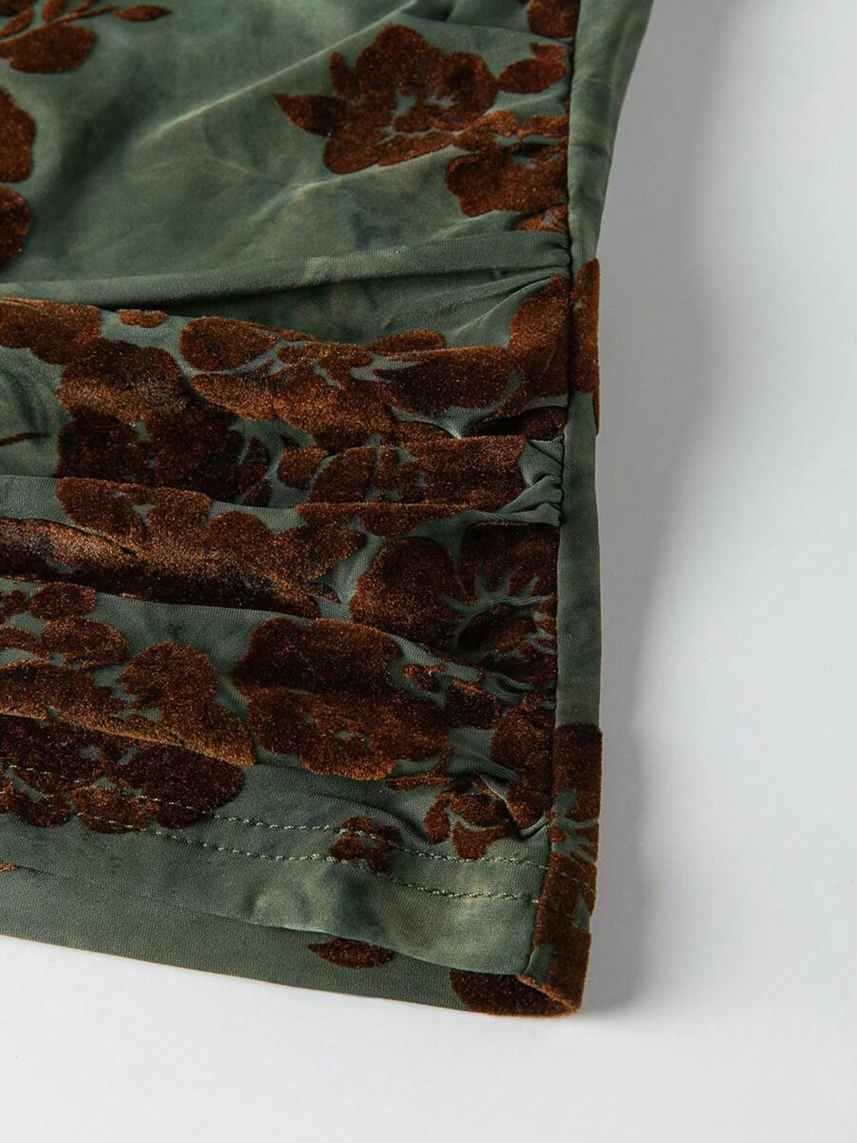 Floral Jacquard Ruched Sleeveless Top