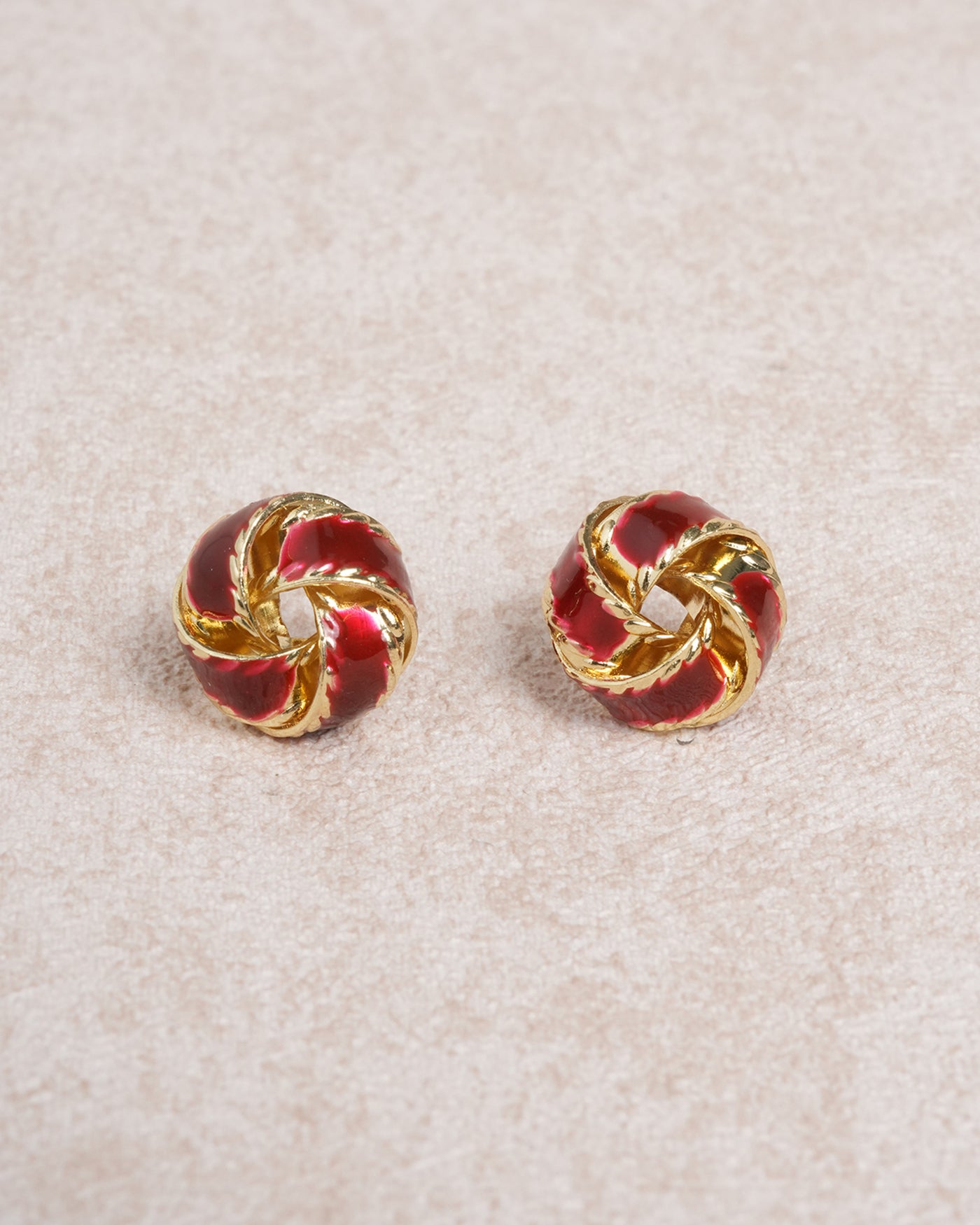 Red Openwork Earrings
